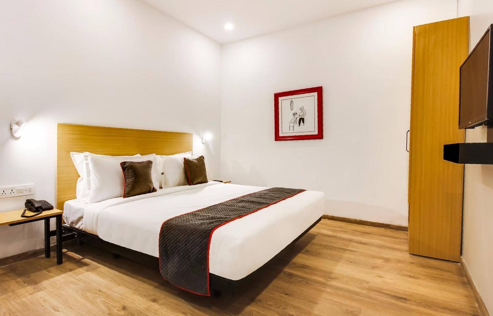 Hotel Townhouse De Alphabet Hyderabad Esterno foto
